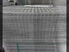 強化のための高強度と硬さを持つコンクリートスラブ網