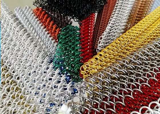 あなたの家のための金属のコイルのカーテン、コイルの飾り布のカーテンの理想的な屋内装飾的な網およびホテル