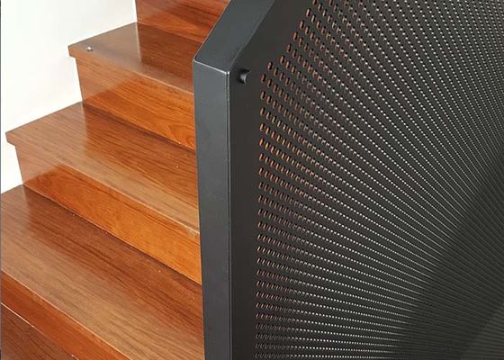 穴があいた手すりのInfillパネルおよび–維持にAnti-Rust、耐久そして容易な柵で囲むこと