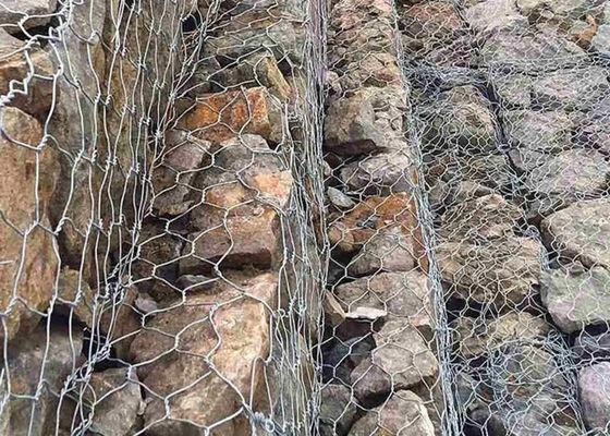 ガビオンバスケット 石を積むための六角織布線網 斜面保護道路舗装