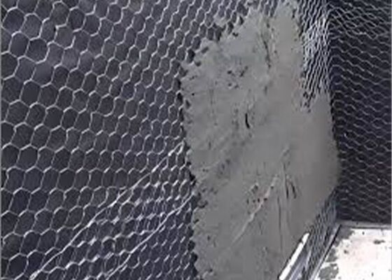 屋根 と 壁 を 強化 する ステューコ 網 の よう に 用い られ た 六角 線 の 網