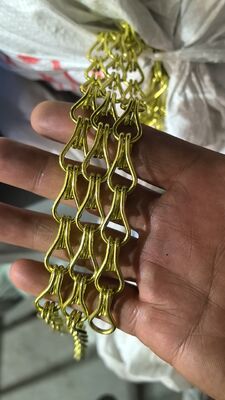 アノジスアルミフックチェーン メタルカーテン 1.5x9x17mmフックサイズとローズゴールド仕上げ
